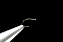 Daiichi DA1140 1x Fine Short Reversed Micro-Caddis